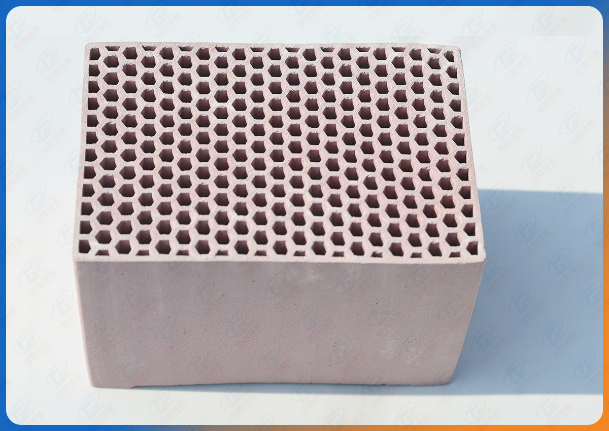 鉻剛玉莫來(lái)石蜂窩體